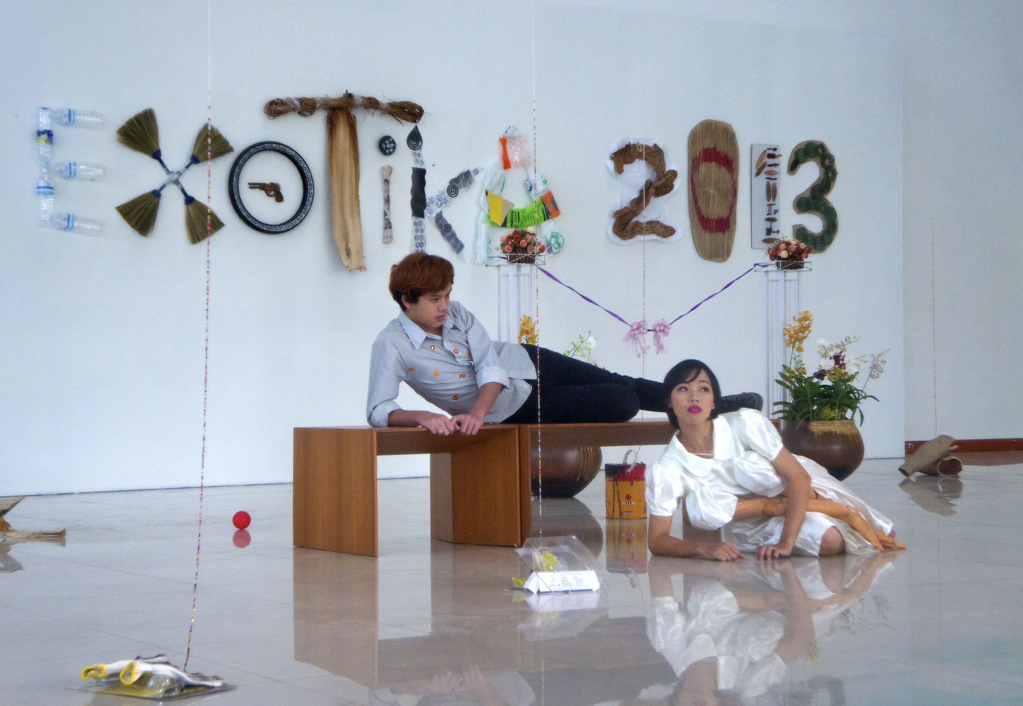 Exotika 2013 - Performance Opening event, Silapakorn Art Lab Bangkok, Thailand